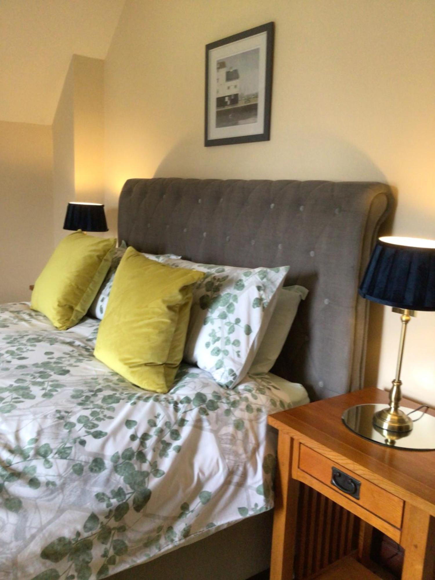 Errew Lodge Mohill Bagian luar foto